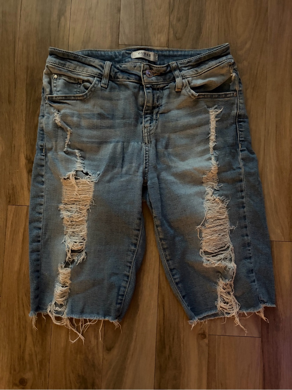 GUESS Women's Light Blue Distressed Denim Cropped Shorts